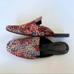 Born Ingah Floral Loafer Slide Shoes